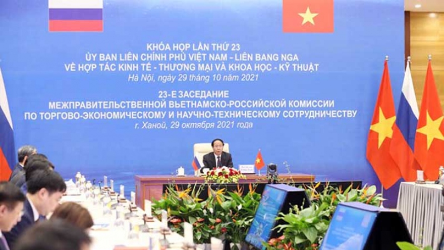 Vietnam, Russia review economic, trade, scientific cooperation ties
